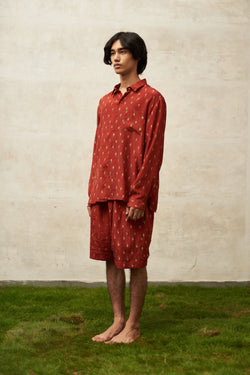 RED BLOCK PRINTED STATEMENT SHIRT
