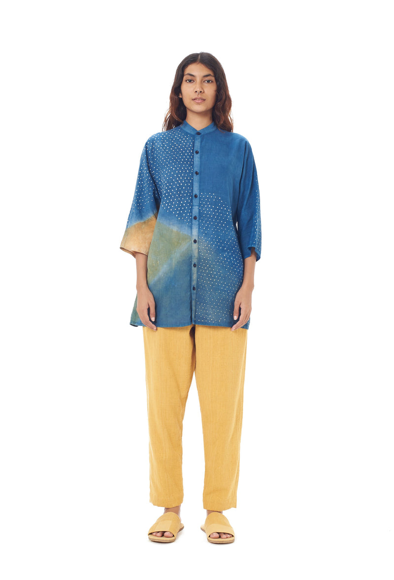 UNGENDERED KIMONO SLEEVED COLOR BLOCK SUMMER SHIRT FEATURING MINIATURE BANDHANI