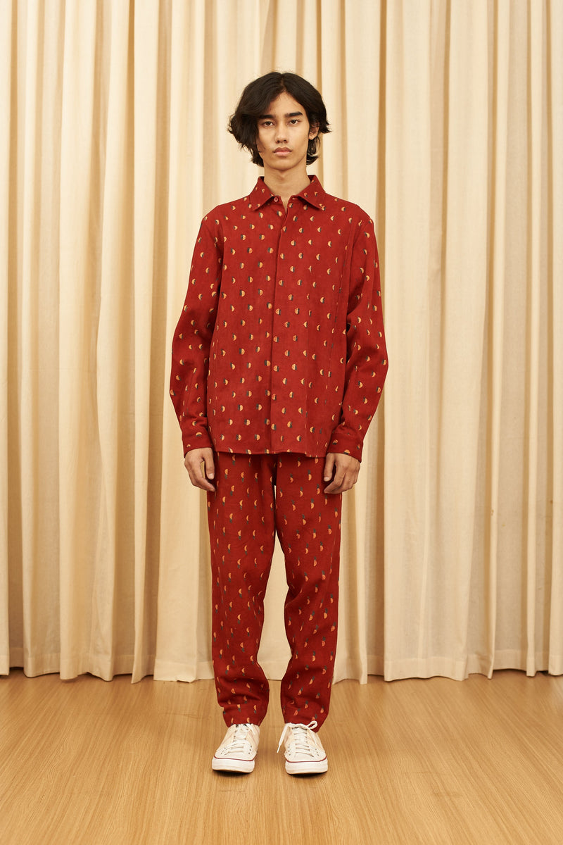 RED BLOCK PRINTED STATEMENT COTTON SHIRT