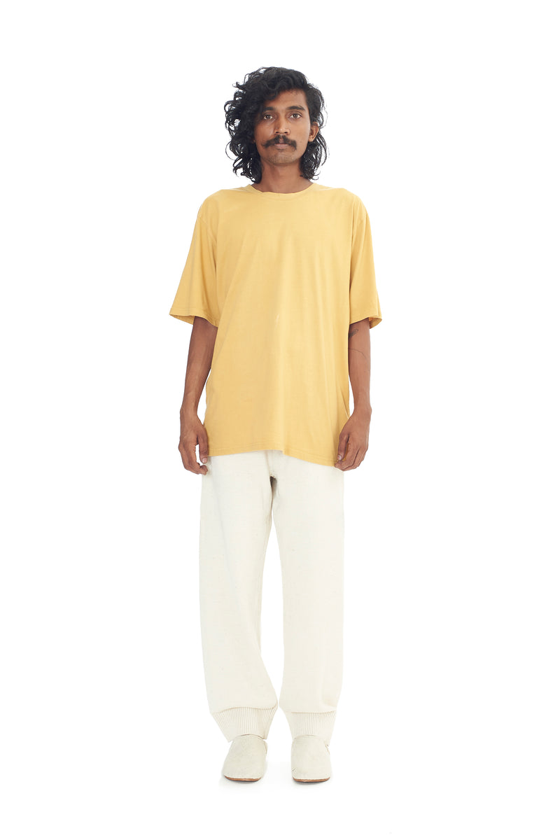 OCHRE YELLOW SOLID UNGENDERED ORGANIC COTTON T-SHIRT