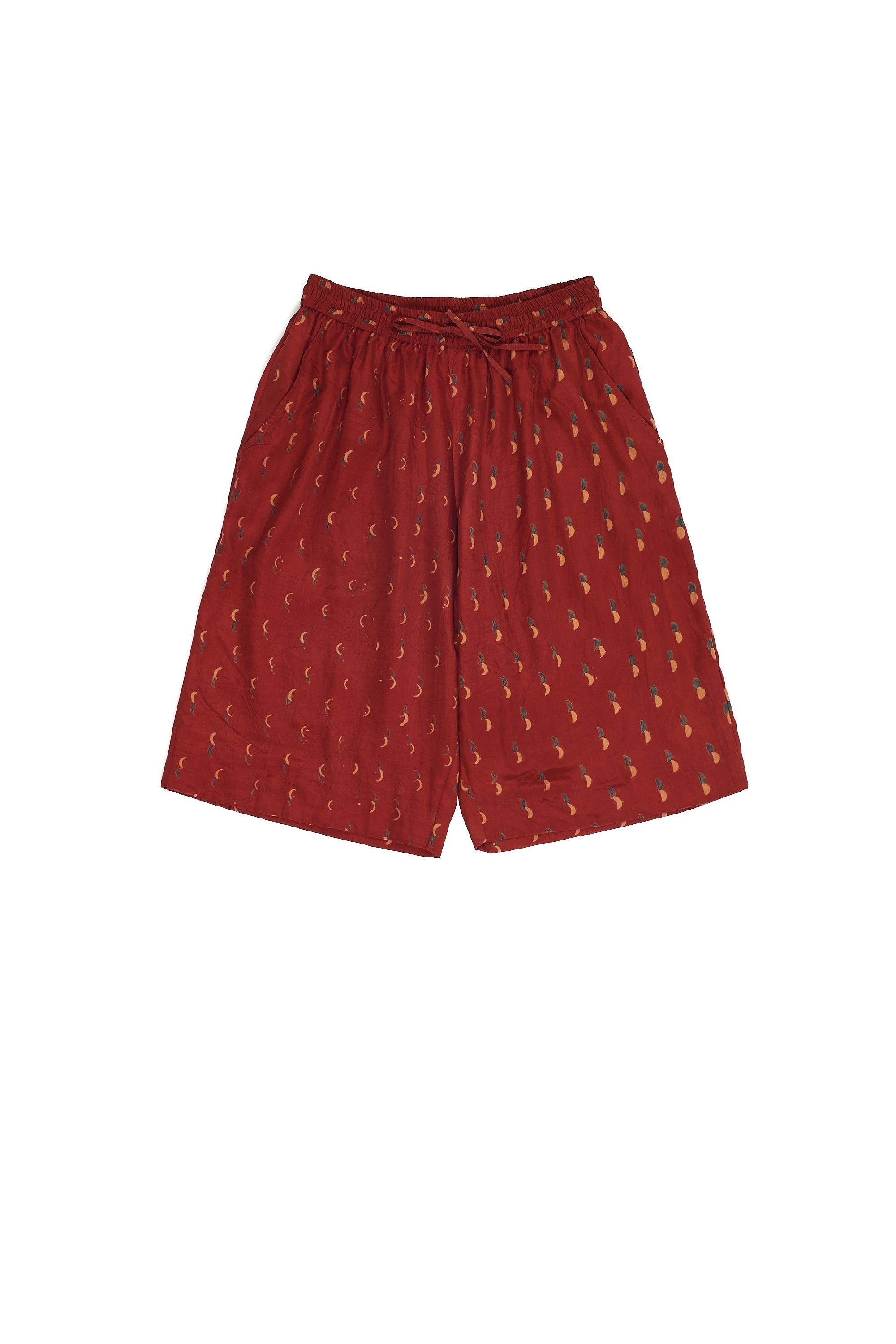 RED BLOCK PRINTED STATEMENT SILK SHORTS