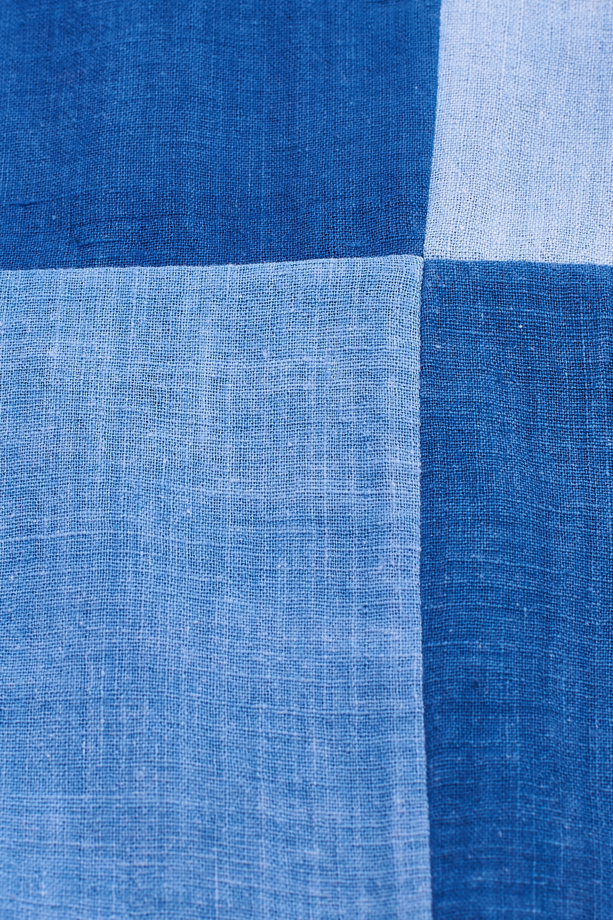 COTTON SHIRT IN SHADES OF INDIGO