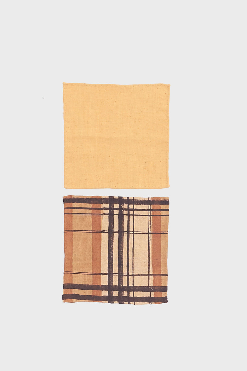 40S COUNT HANDSPUN ORGANIC COTTON PRINTED WITH NATURAL COLOR